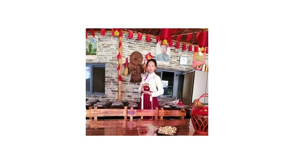 雙峰寨引進電加熱釀酒設(shè)備，邀請游客體驗堆花酒釀造全過程！