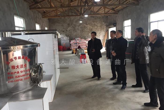 推出體驗(yàn)式服務(wù)，讓顧客參觀釀酒過程