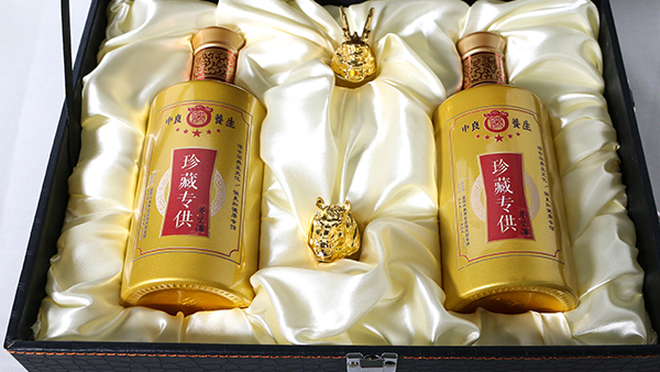 蒸酒設(shè)備：買白酒時(shí)，瓶身有這“3行字”的，白送也不要！