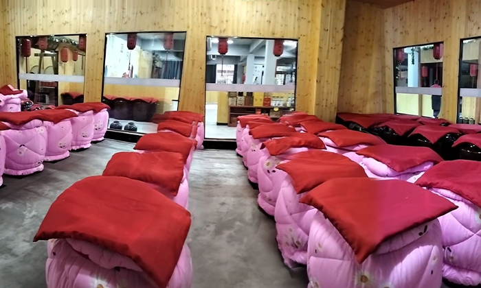 用棉被蓋上保溫發(fā)酵