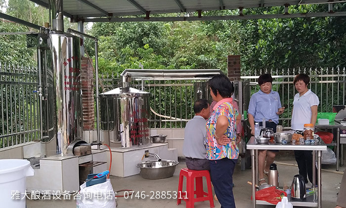 9.6中秋臨近，用雅大釀酒設(shè)備做酒的小酒坊如何備戰(zhàn)