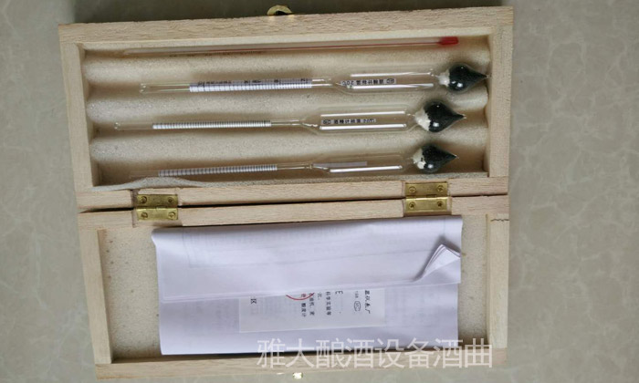 6.1用雅大釀酒設(shè)備蒸酒，2招教你“蒸出”更多高度酒—酒度計